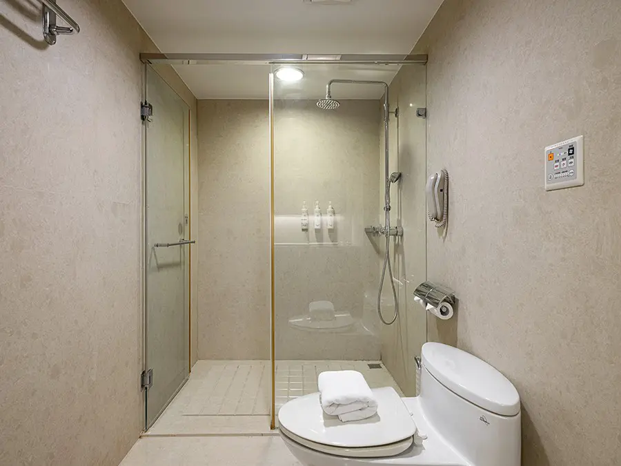 閣樓家庭套房CDFS